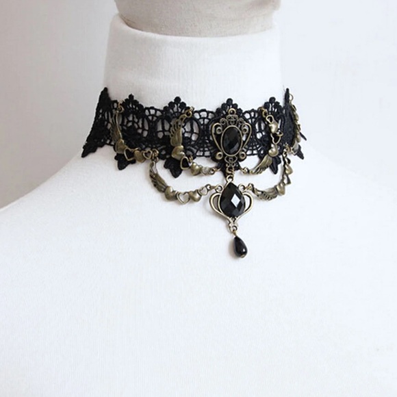 Jewelry - Elegant Black Lace Choker Necklace